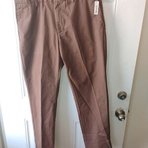 Amazon Essentials Men's Brown Chinos